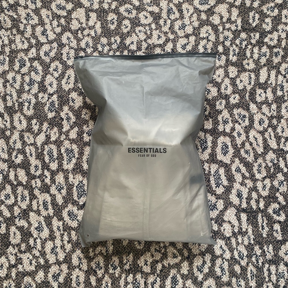 Essentials Fear of God ‘Light Oatmeal’ Sweatpants